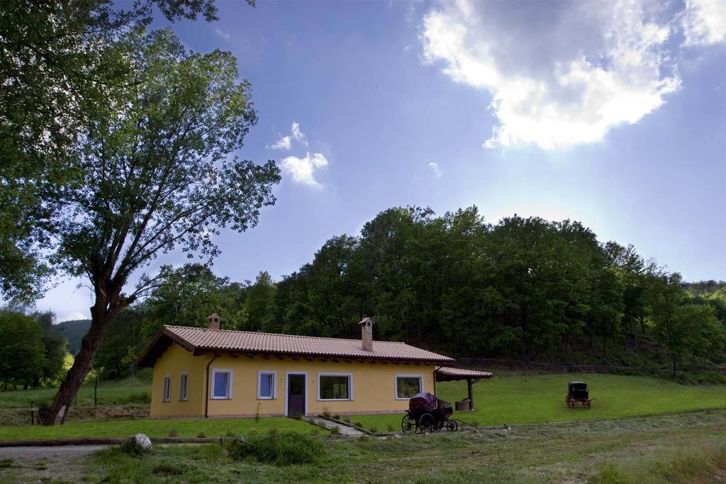 Agriturismo Borgo Serafino Mangone  Phòng bức ảnh